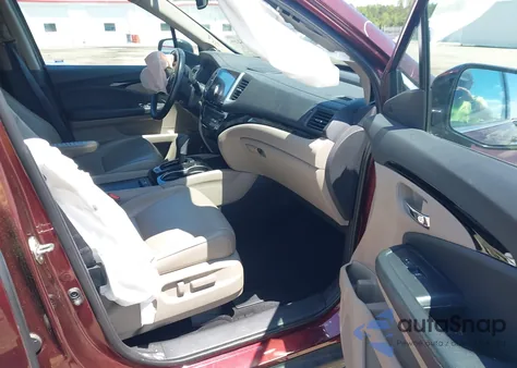 2019 Honda Ridgeline Rtl-E z USA, uszkodzony, nr VIN 5FPYK3F72KB031085